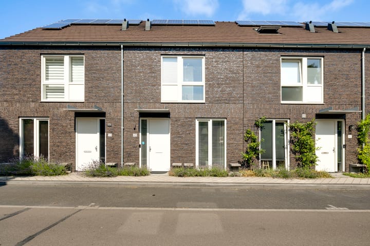 Tussenwoning te koop: Jonkheer Ruysstraat 48, Maastricht