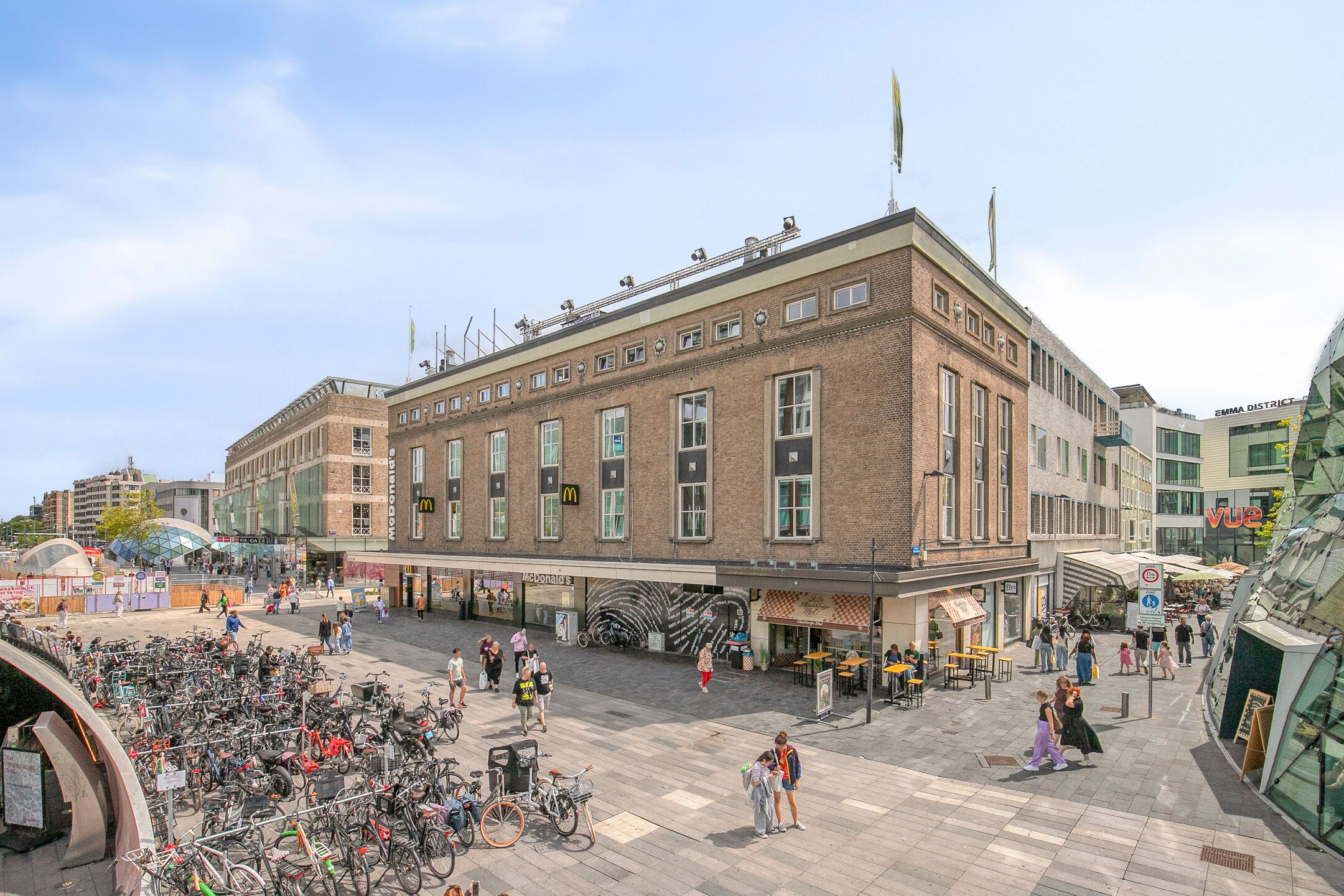 Nieuwe Emmasingel 1- 1 67