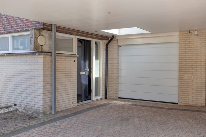 Tussenwoning te koop: Wessex 53, Hengelo
