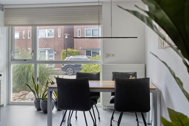 Tussenwoning te koop: Wessex 53, Hengelo