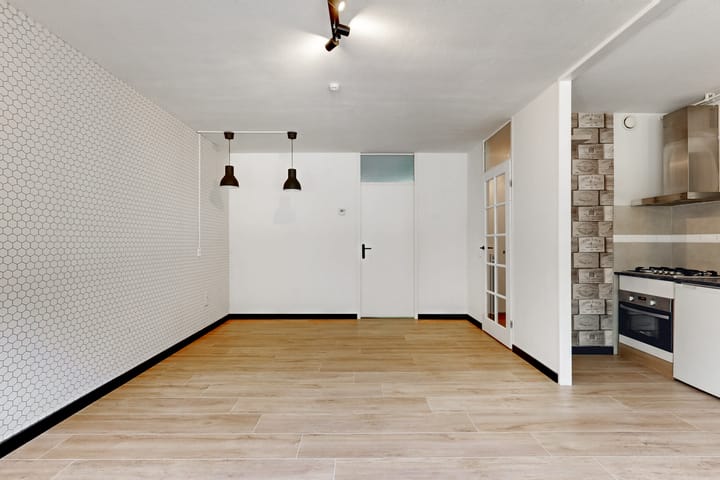 Studio te koop: Lijster 85, Hoorn