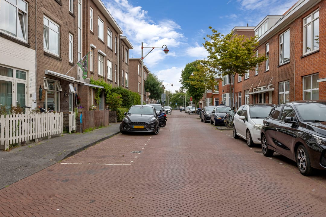 Photo 16 of Bussumsestraat 177