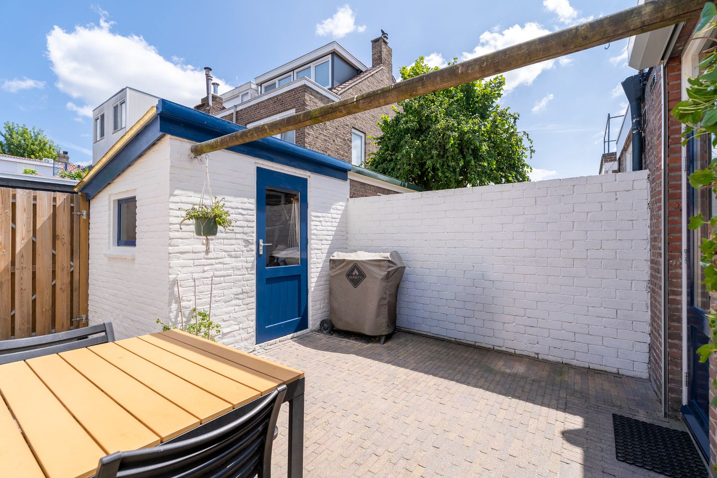 Photo 34 of Van Heutszstraat 34