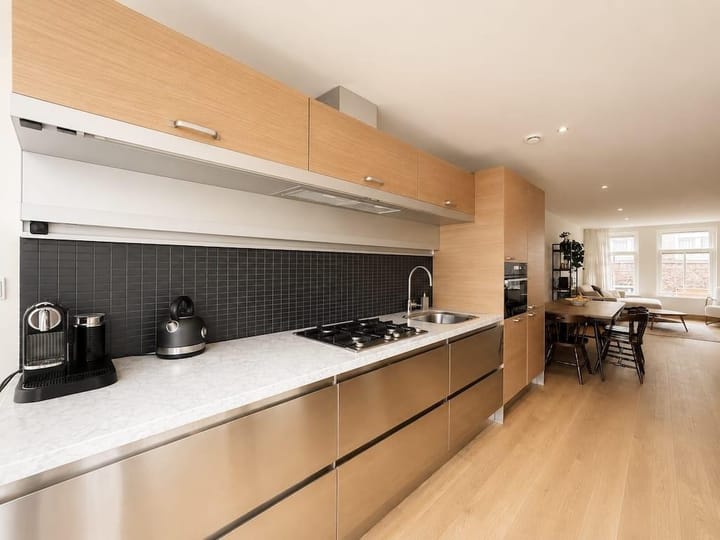 Studio te huur: Elandsstraat 35D, Amsterdam