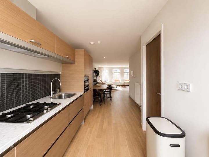 Studio te huur: Elandsstraat 35D, Amsterdam
