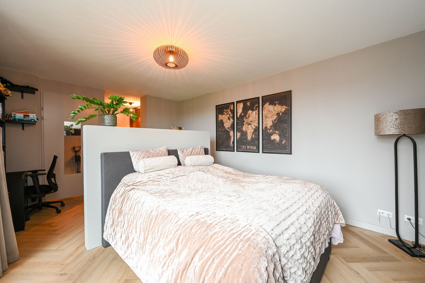 Foto 29 van Escamplaan 892