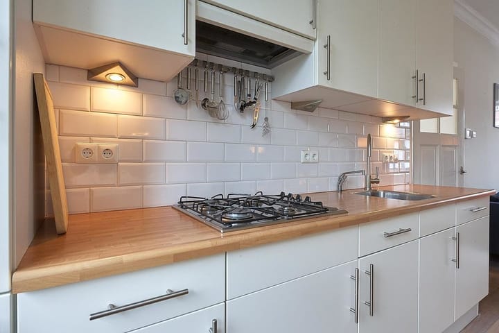 Tussenwoning te huur: Wagenweg 136, Haarlem