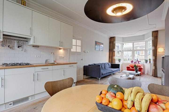 Tussenwoning te huur: Wagenweg 136, Haarlem