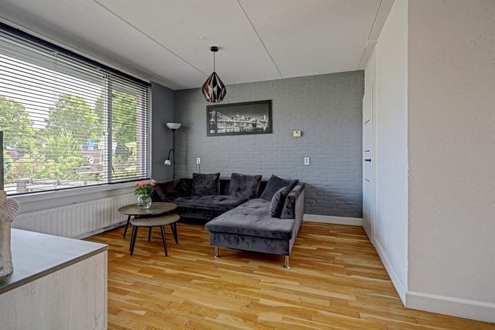 Tussenwoning te koop: Nemerlaerhof 94, Helmond