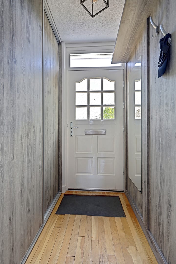 Tussenwoning te koop: Nemerlaerhof 94, Helmond