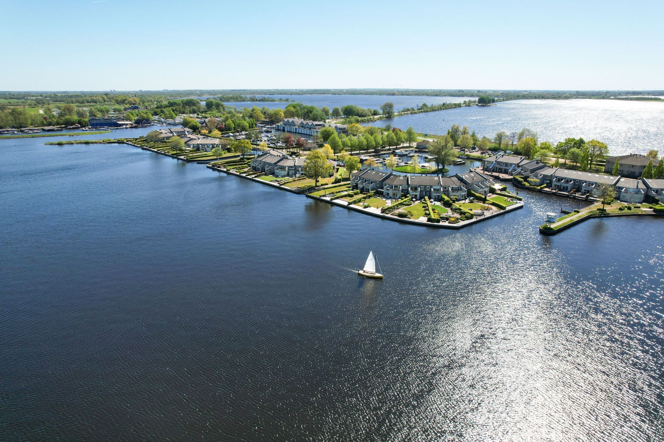2-bedroom freehold villa in Wanneperveen — photo 3 of 5