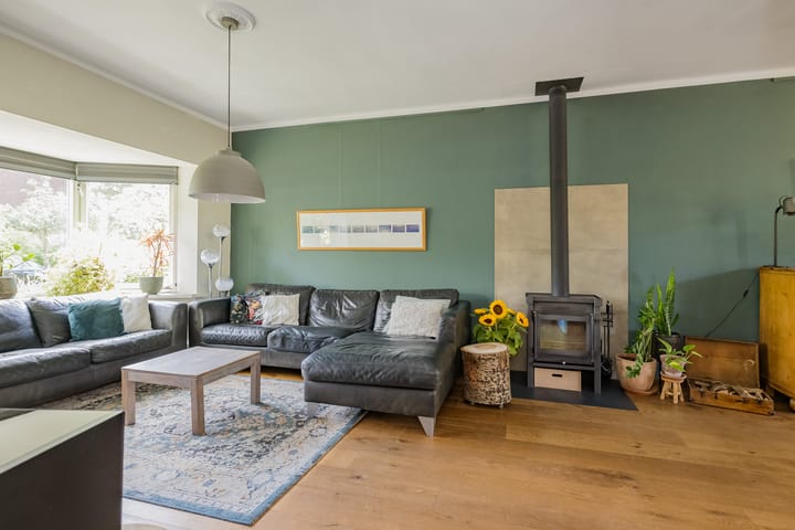 Tussenwoning te koop: Berglaan 11, Santpoort-Noord
