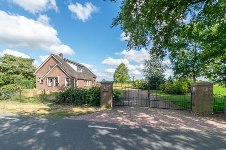 Vrijstaande woning te koop: Zwolseweg 205, Balkbrug