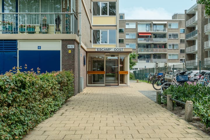 Appartement te koop: Leyweg 106A, 'S-Gravenhage
