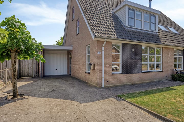 Twee-onder-één-kap te koop: De Vendelier 76, Swifterbant