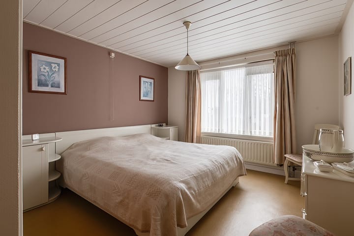 Twee-onder-één-kap te koop: Oudenhof 22, Geldermalsen