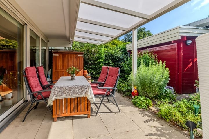 Tussenwoning te koop: Prof. van Itersonstraat 78, Heerlen