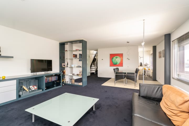 Appartement te koop: Mr. J.H. de Pontplein 69, Tilburg