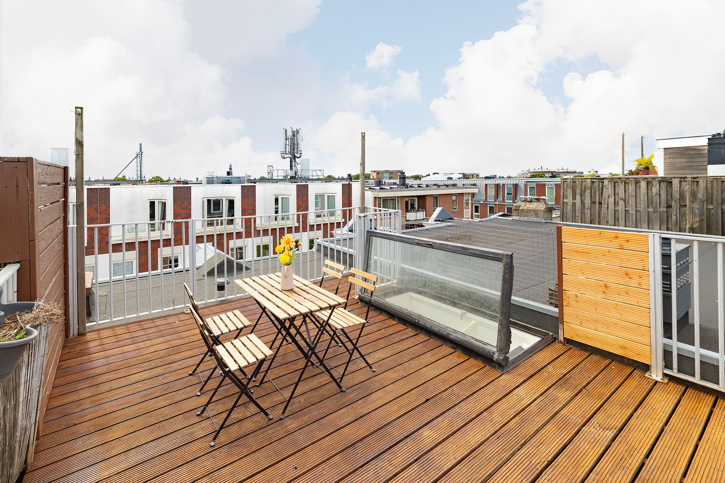 Photo 14 of Van Hogendorpstraat 76-3