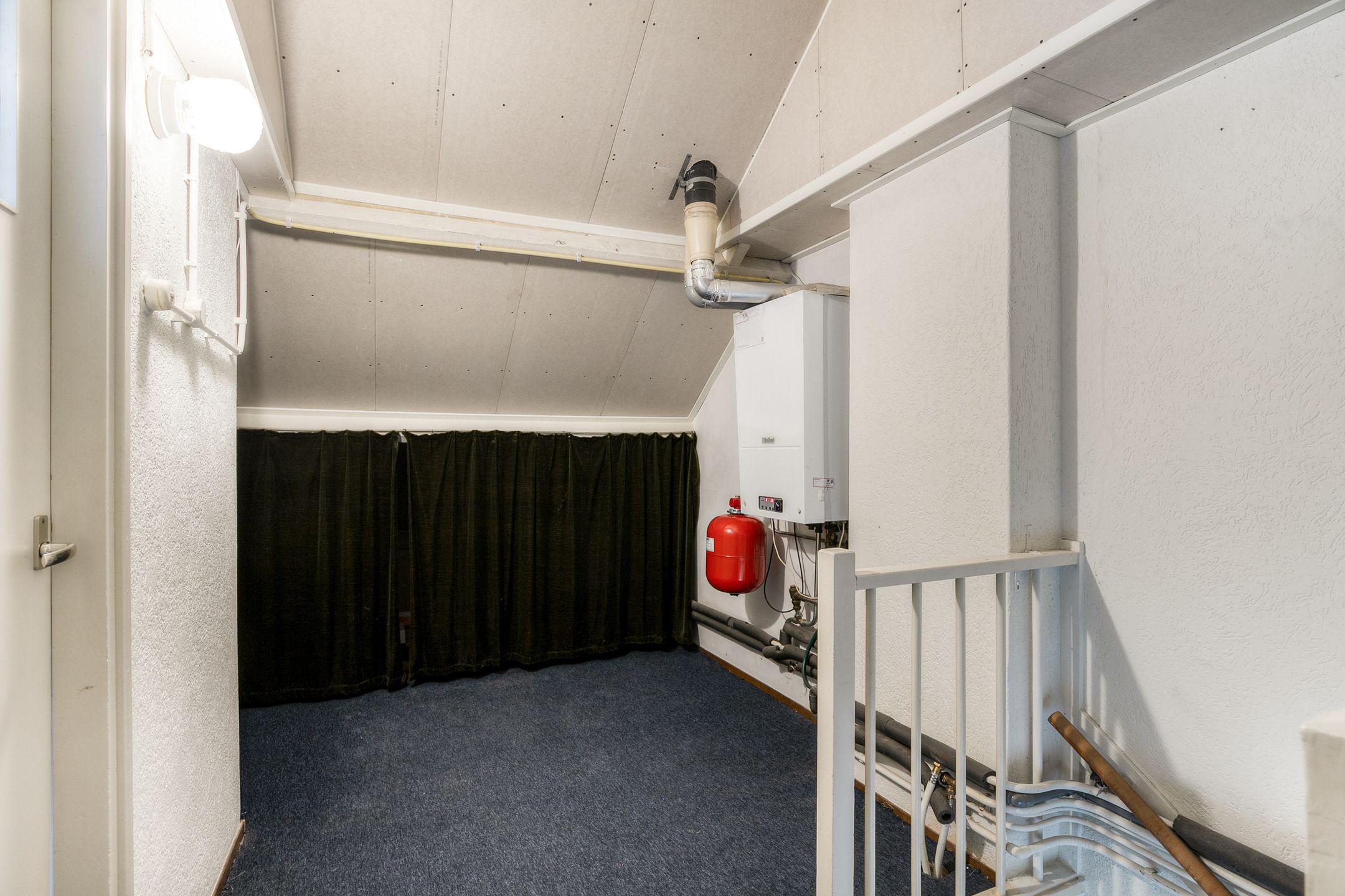 Photo 24 of Viandenstraat 9