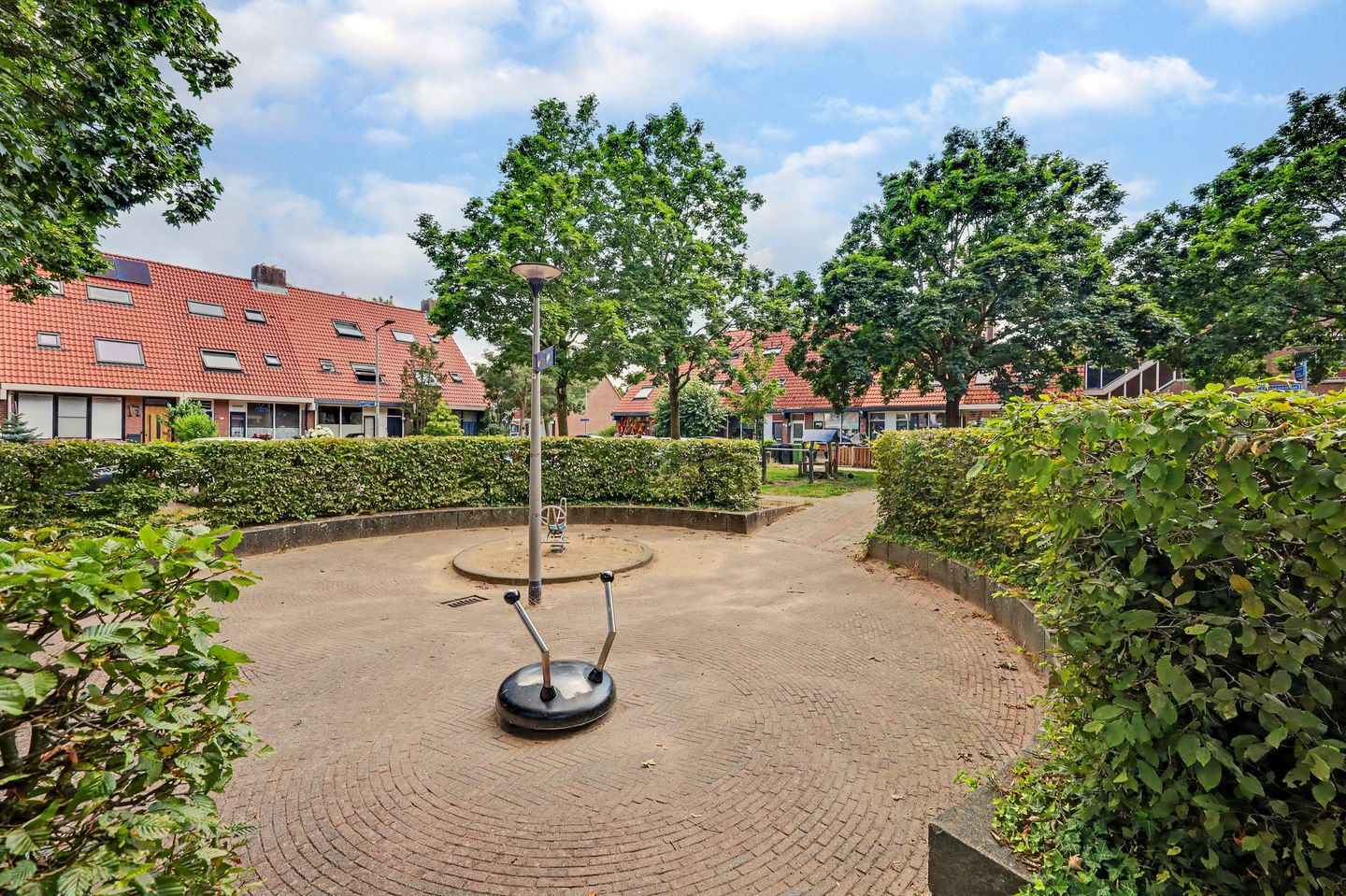 Foto 4 van Herkenboschstraat 10