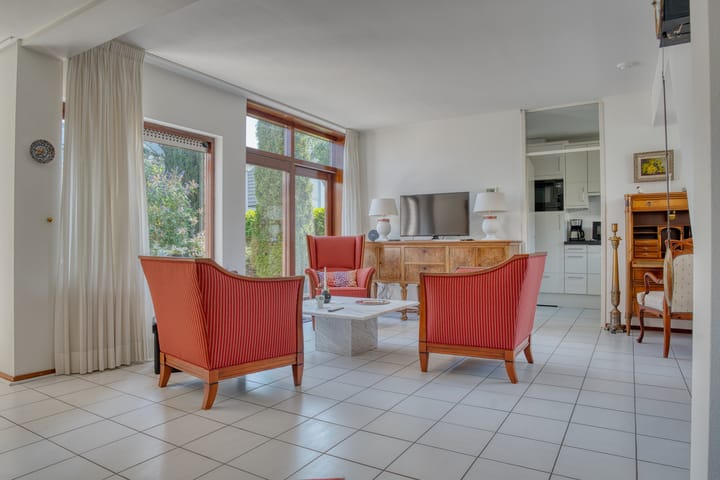Twee-onder-één-kap te koop: Pergolesistraat 18, Zwijndrecht