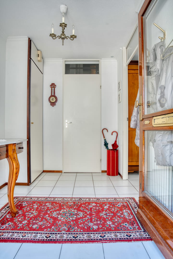 Twee-onder-één-kap te koop: Pergolesistraat 18, Zwijndrecht