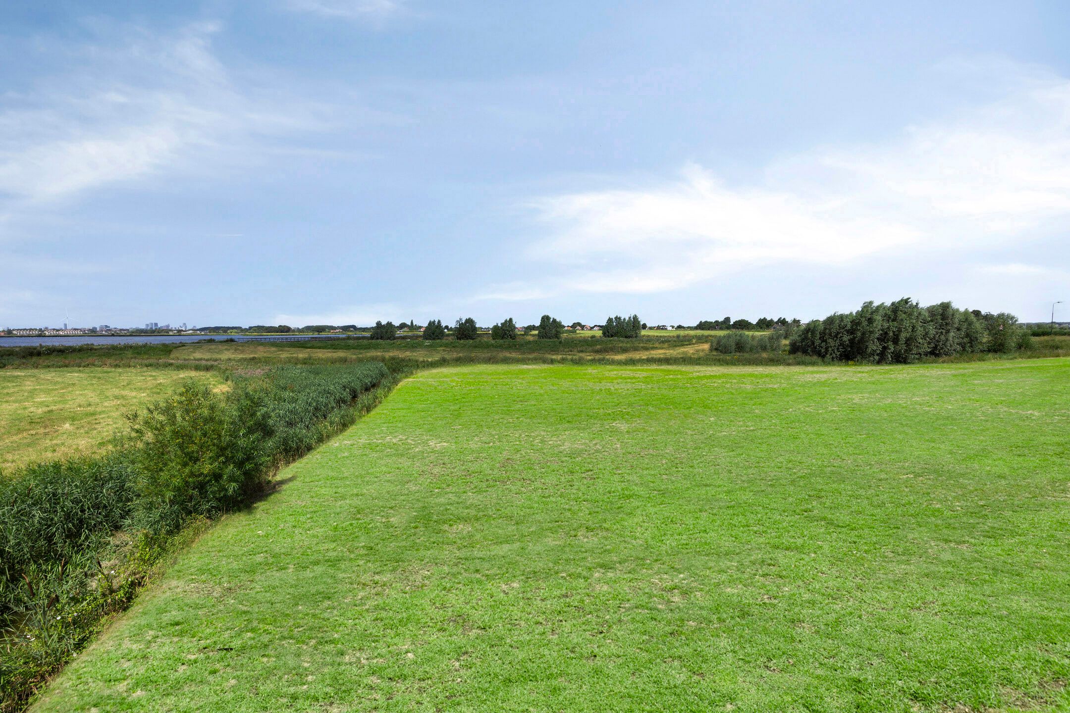 Photo 6 of Voorweg 175A