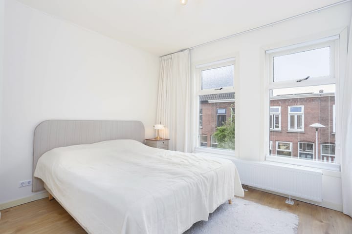 Tussenwoning te koop: Spieghelstraat 5, Utrecht