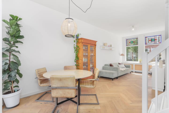 Tussenwoning te koop: Spieghelstraat 5, Utrecht