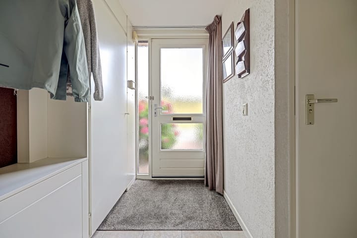Tussenwoning te koop: Benedenrijweg 525, Ridderkerk