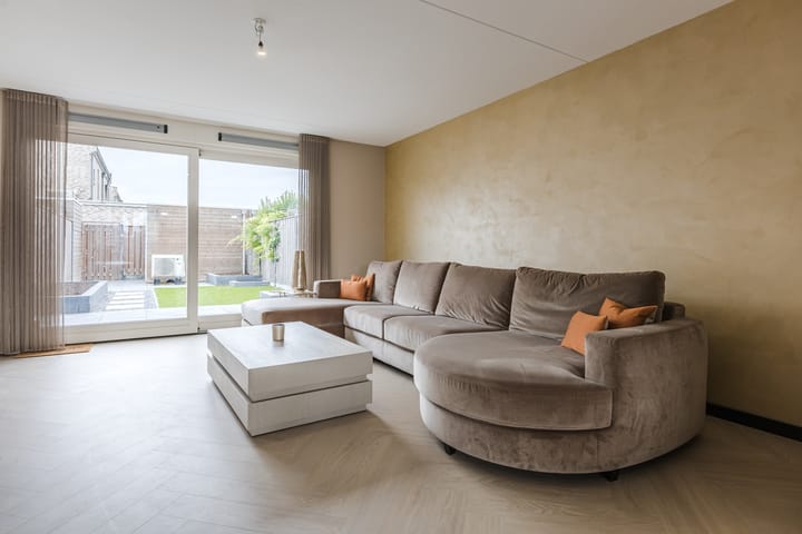 Tussenwoning te koop: Pyriet 16, Zevenbergen
