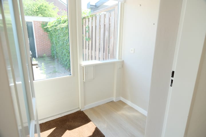 Foto 5 van Wilgenroos 31