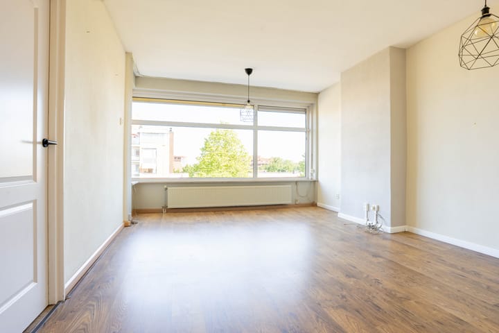 Appartement te koop: Mr. P.J. Troelstralaan 227, Assen