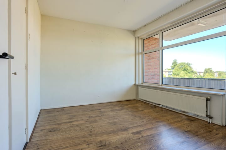 Appartement te koop: Mr. P.J. Troelstralaan 227, Assen