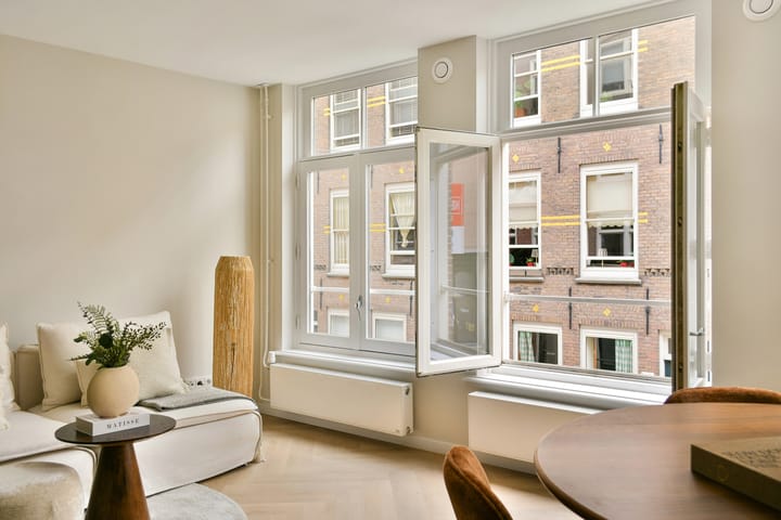 Foto 4 van Goudsbloemstraat 122-B