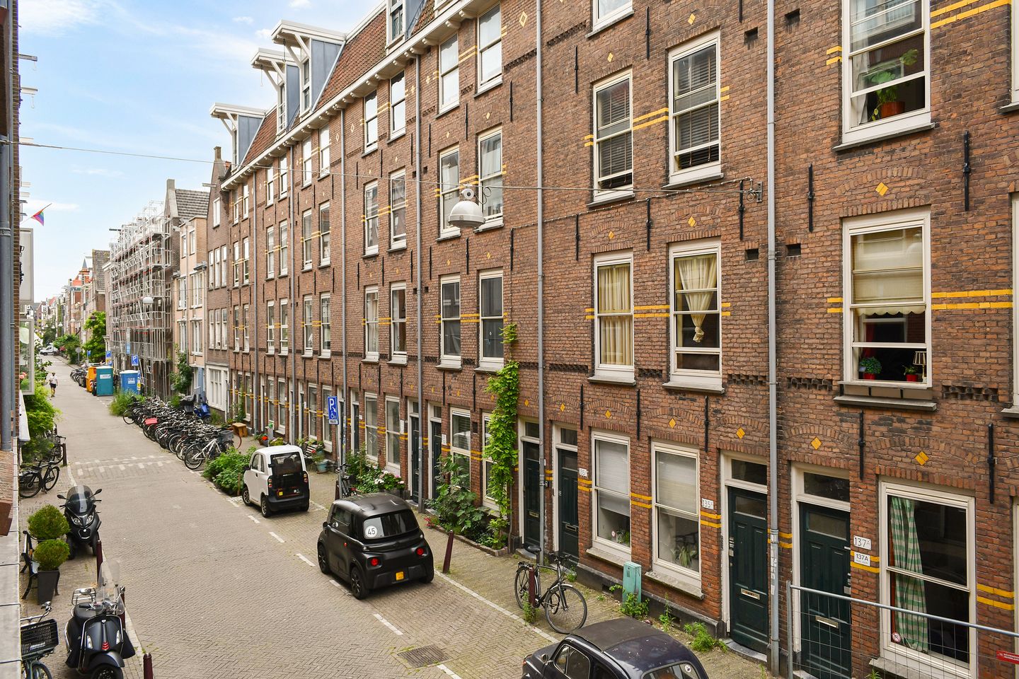 Foto 5 van Goudsbloemstraat 122-B