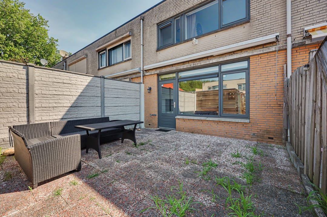 Photo 38 of Zaanstraat 10