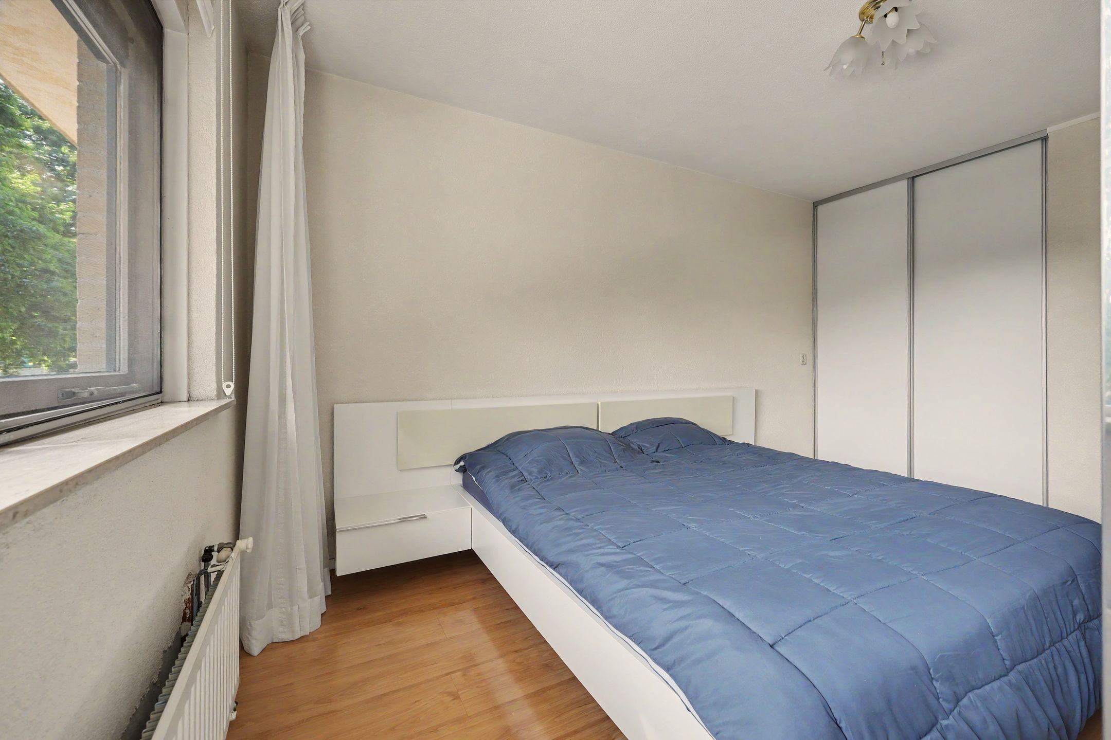 Photo 27 of Zaanstraat 10