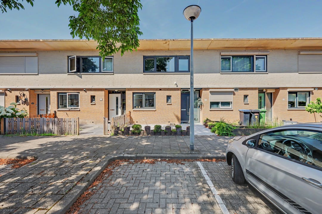 Photo 47 of Zaanstraat 10