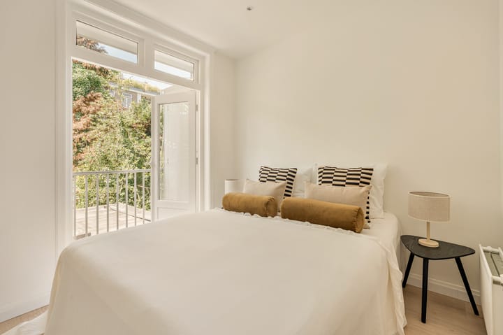 Appartement te koop: Bestevâerstraat 233-1, Amsterdam