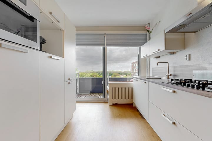 Appartement te koop: Bijvoet 71, Uithoorn
