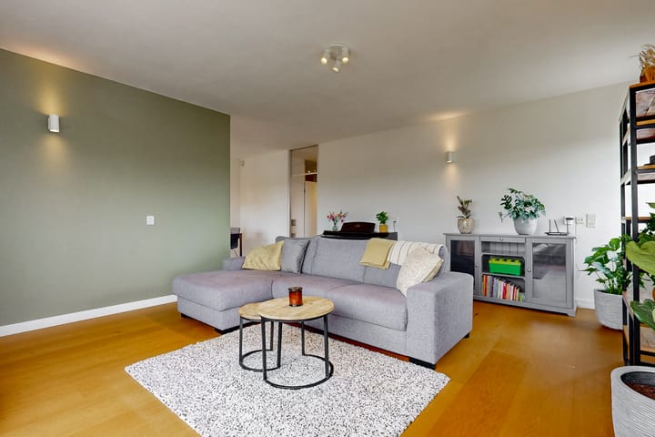 Appartement te koop: Bijvoet 71, Uithoorn
