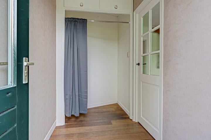 Appartement te koop: Heerenweg 57-04, Barsingerhorn