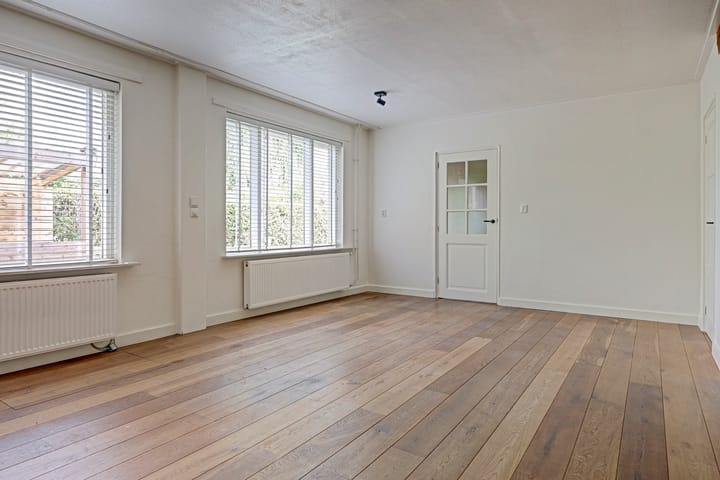 Appartement te koop: Heerenweg 57-04, Barsingerhorn
