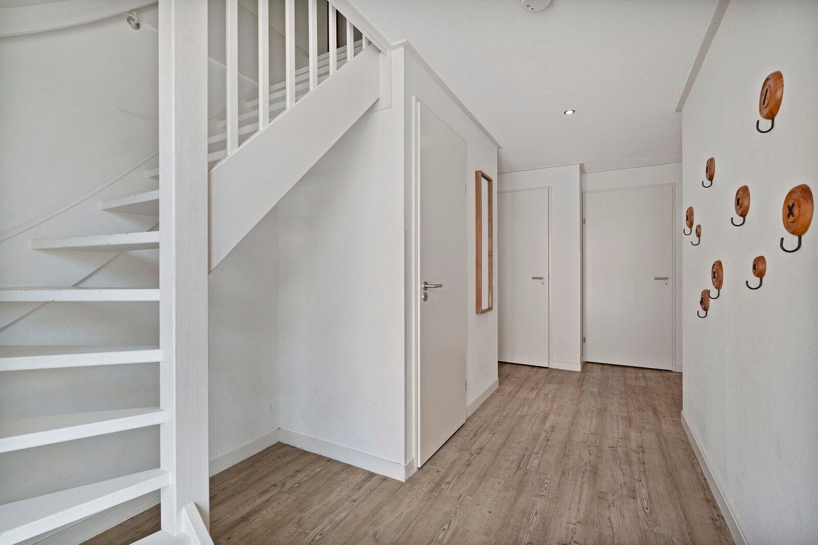 5-bedroom freehold villa in Julianadorp — photo 3 of 5