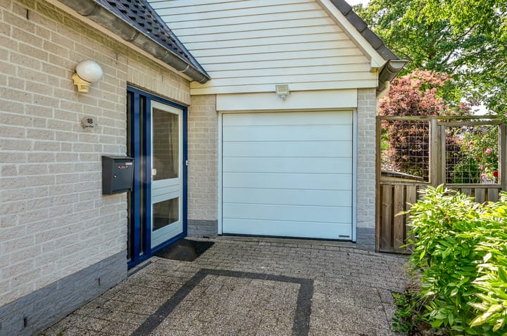 Vrijstaande woning te koop: Gérard Philipestraat 18, Almere