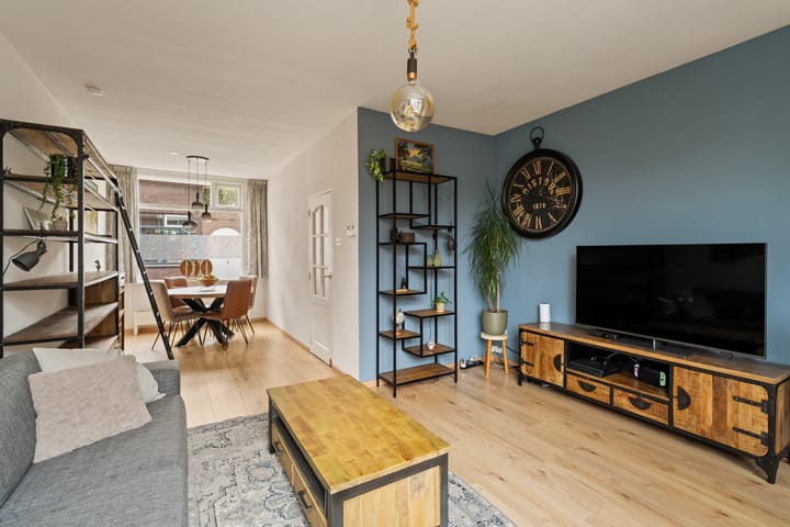 Tussenwoning te koop: Buffelstraat 172, Rotterdam