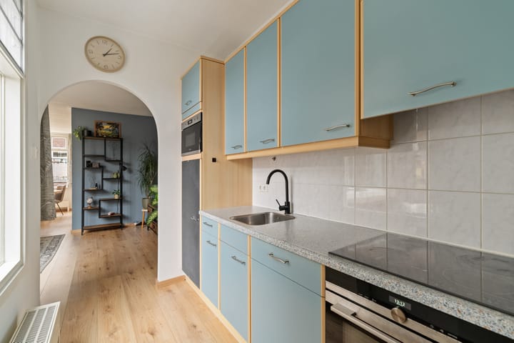 Tussenwoning te koop: Buffelstraat 172, Rotterdam