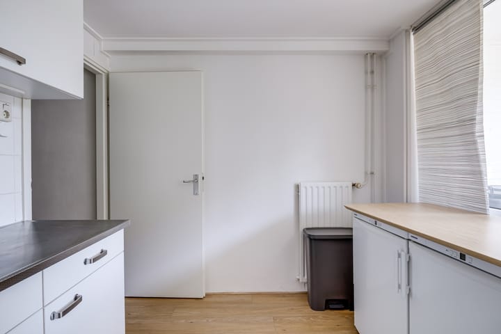 Tussenwoning te koop: Ansinghlaan 54, Nieuwegein